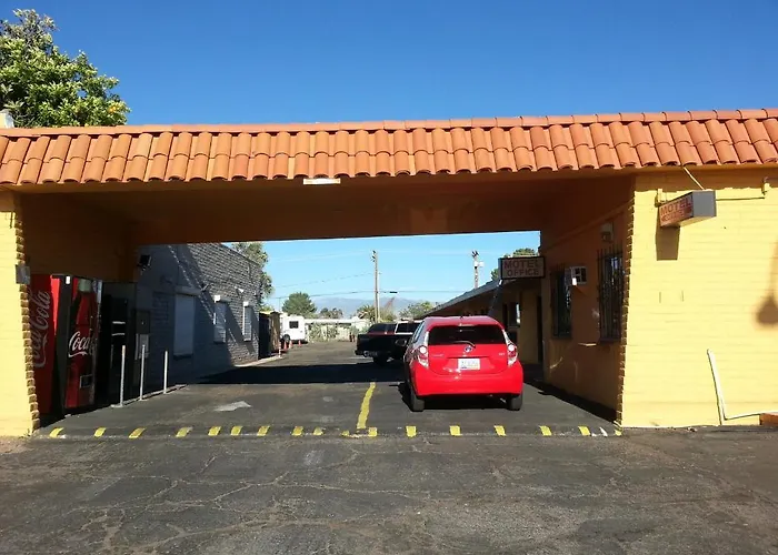 D M